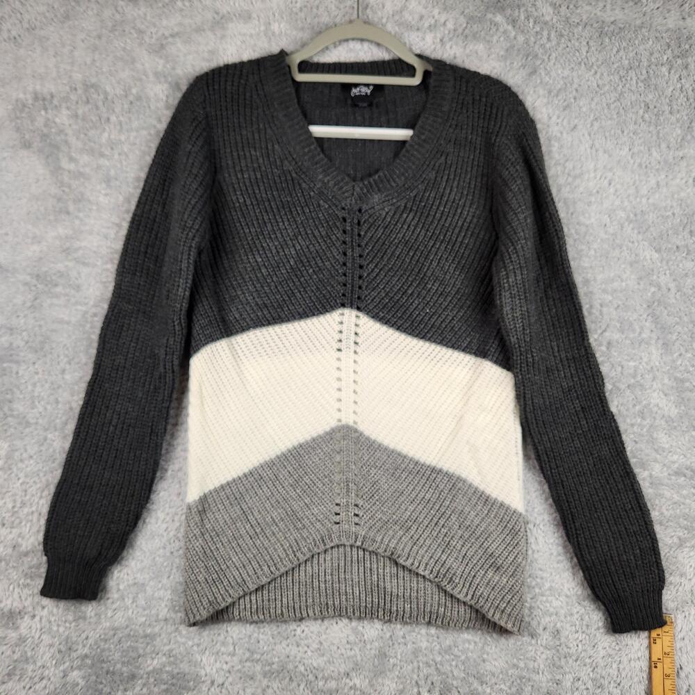 Just Polly Sweater Womens Medium Gray Colorblock Chevron V Neck Knit Pullover